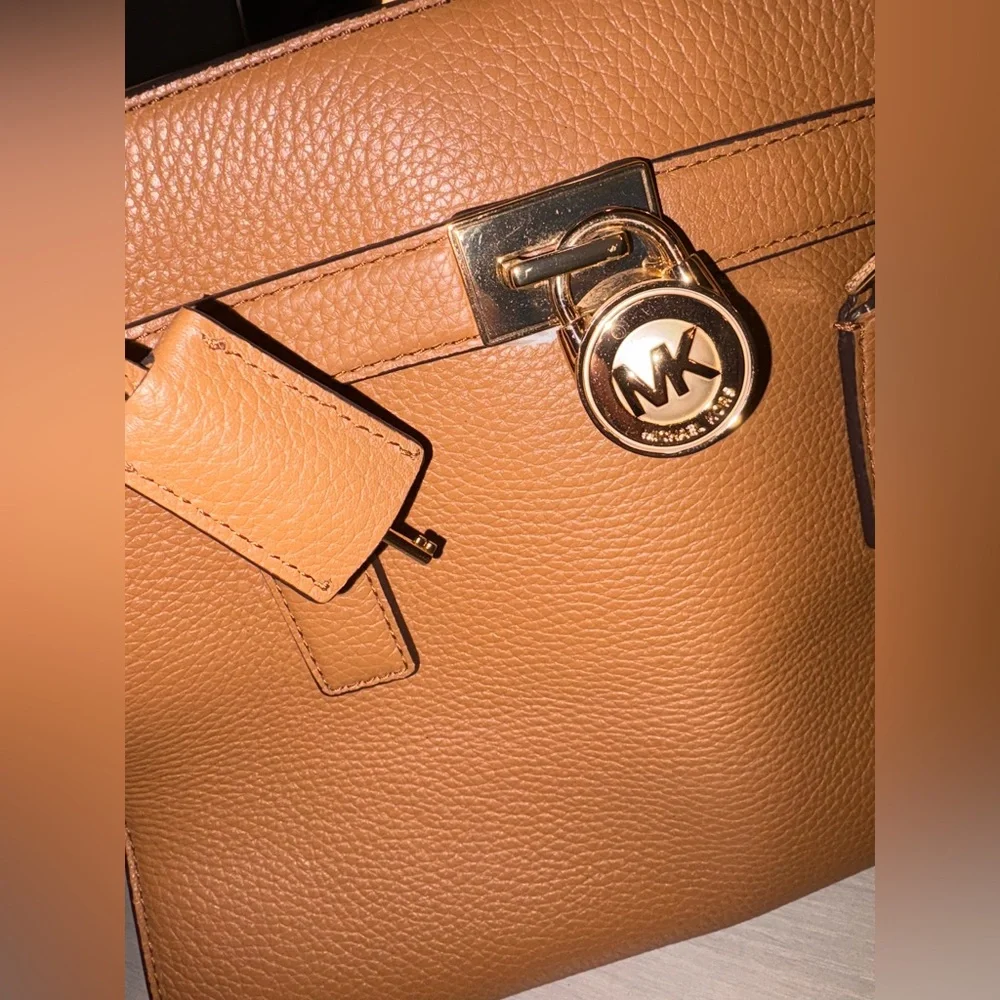 NWT Michael Kors Brown Hamilton Traveler‎ Large Leather Satchel